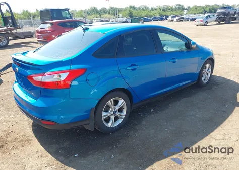 2014 Ford Focus Se z USA, uszkodzony, nr VIN 1FADP3F23EL344523